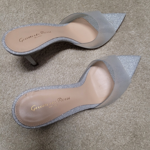 Gianvito Rossi Elle 85 plexi silver glitter mules (size 38) - Picture 9 of 10